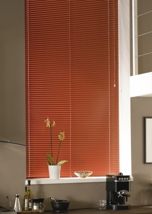 Russet Window blind