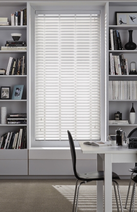 Fauxwood High Shine White Window blind