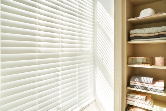 Cool White Fauxwood2 Window blind